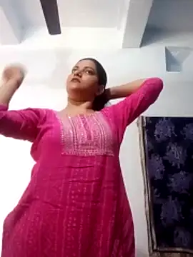 Snapshot of Anushka_Singh0 chatting on March 1, 2026, 8:14 am Anushka Singh0 online show from March 1, 2026, 8:14 am