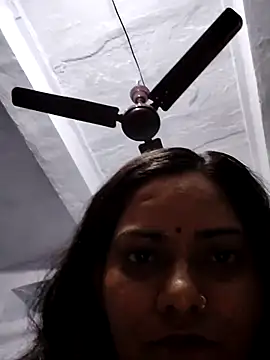 Anushka Singh0 online show from May 4, 2026, 4:21 pm