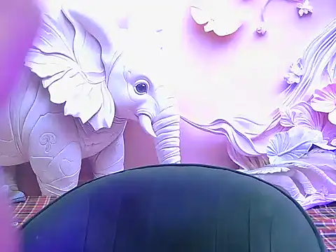 Snapshot of Bold-latinaa chatting on March 20, 2026, 10:27 am Bold-latinaa online show from March 20, 2026, 10:27 am