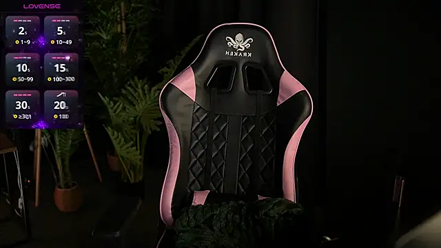 SweetDaisy me online show from March 27, 2026, 6:09 pm