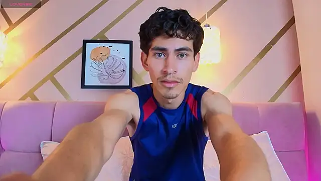 skinny jean  online show from March 3, 2026, 9:33 pm