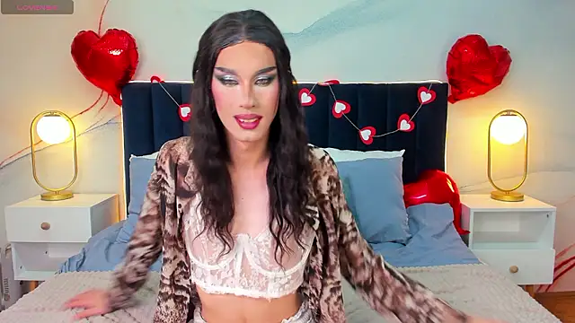 MadisonEsprit online show from February 17, 2026, 10:12 am