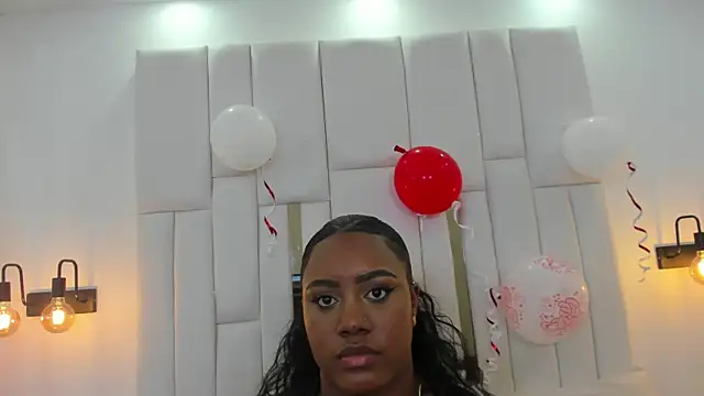 Snapshot of laia_fisher_ chatting on February 14, 2026, 9:15 pm laia fisher online show from February 14, 2026, 9:15 pm