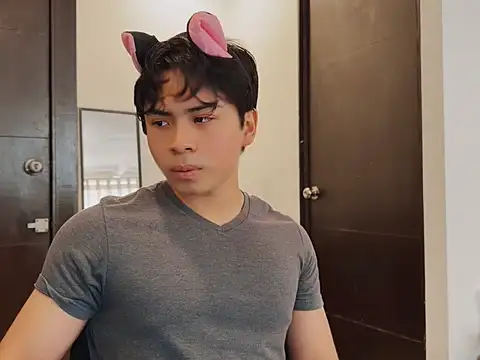 BentoBoxxx online show from March 4, 2026, 5:53 pm