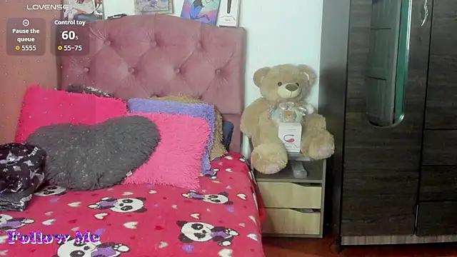 Tiffanny bunny97 online show from June 22, 2026, 12:49 am