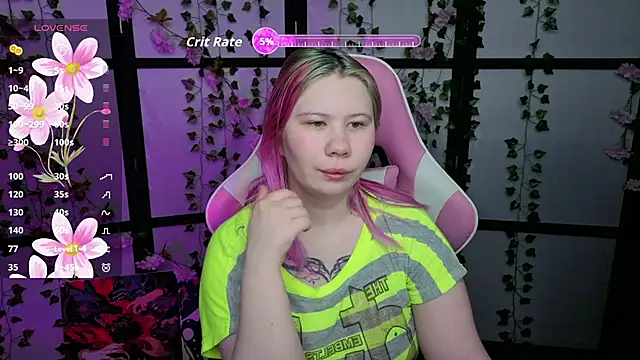 kitsune little online show from April 8, 2026, 11:06 pm