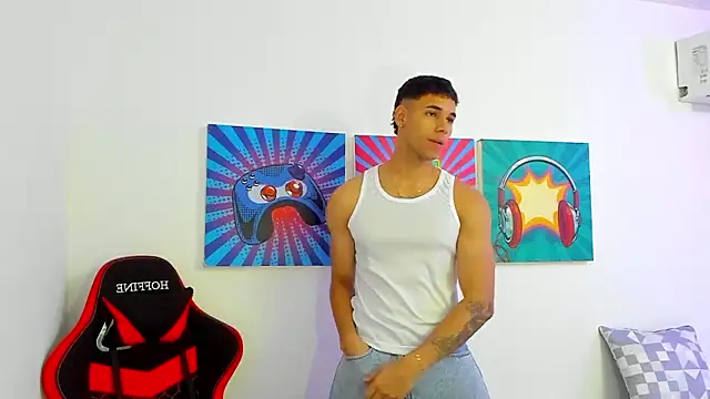 Snapshot of Thomas_walker14 chatting on February 24, 2026, 1:01 pm Thomas walker14 online show from February 24, 2026, 1:01 pm