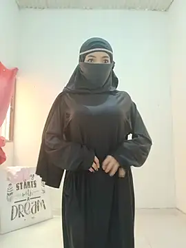 Snapshot of aminaa_ chatting on July 2, 2026, 7:09 pm aminaa online show from July 2, 2026, 7:09 pm