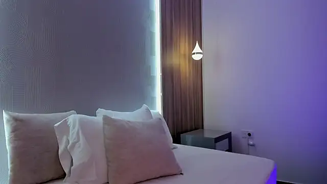 ariadna boneville online show from March 21, 2026, 8:52 am