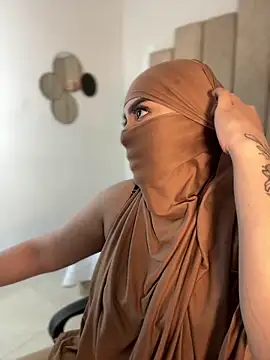 Snapshot of rashaaa_ chatting on February 25, 2026, 1:28 am rashaaa online show from February 25, 2026, 1:28 am