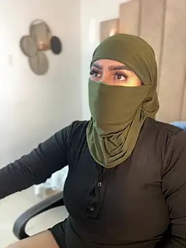 Snapshot of rashaaa_ chatting on February 26, 2026, 1:16 am rashaaa online show from February 26, 2026, 1:16 am