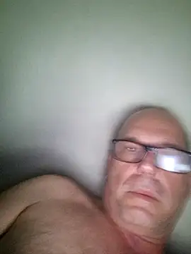 Ulisesss69 online show from February 23, 2026, 2:02 am