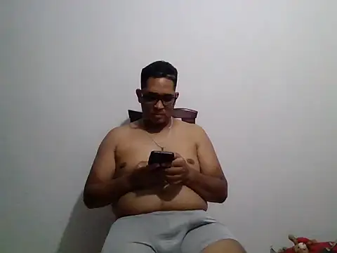 Snapshot of gordogruesa chatting on February 21, 2026, 1:40 am gordogruesa online show from February 21, 2026, 1:40 am