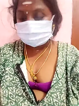 tamilkaviya431 online show from March 3, 2026, 5:09 pm