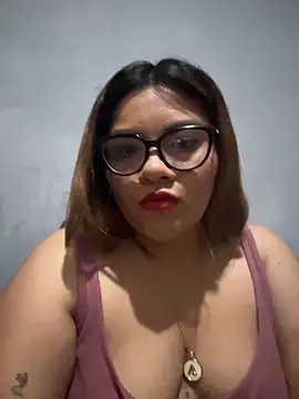 ludmila x online show from March 13, 2026, 5:34 am
