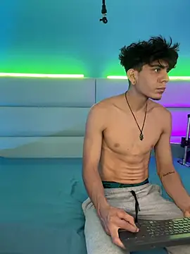 abrilandjulian online show from February 26, 2026, 12:05 pm