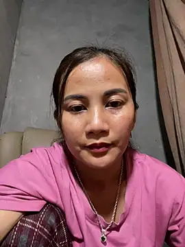 Snapshot of Tina-hotsx chatting on February 14, 2026, 2:17 pm Tina-hotsx online show from February 14, 2026, 2:17 pm