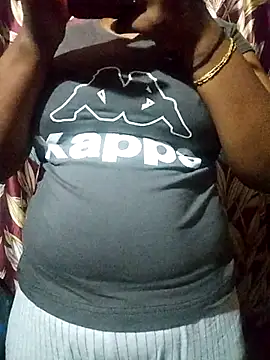 Snapshot of SCGBHJN chatting on February 14, 2026, 5:57 pm SCGBHJN online show from February 14, 2026, 5:57 pm