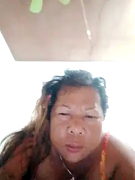 chubbysexy28 online show from February 22, 2026, 9:05 pm