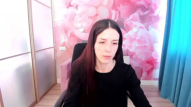 Snapshot of NoirDiva chatting on February 24, 2026, 6:47 am NoirDiva online show from February 24, 2026, 6:47 am