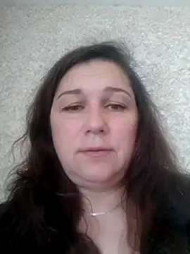 Susan8421 online show from April 15, 2026, 9:59 am