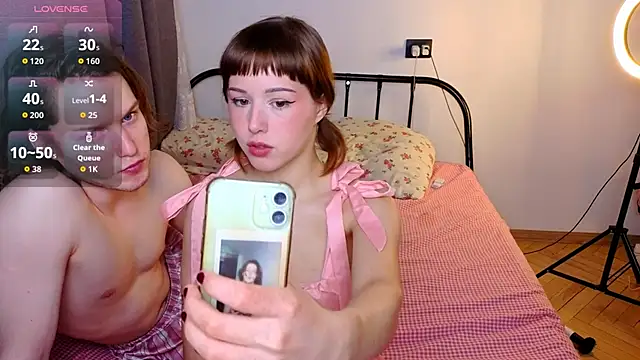 Jenny Kai online show from April 24, 2026, 12:12 am