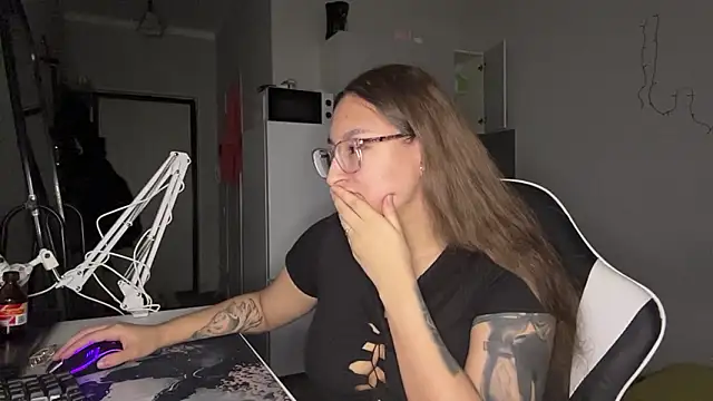 YettaUrive online show from February 27, 2026, 3:23 pm