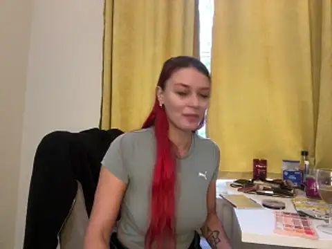 FoxyValentine online show from May 3, 2026, 9:58 am