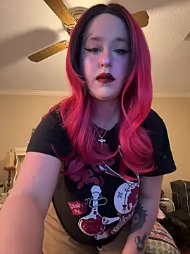 Snapshot of salem_in_the_woods chatting on February 24, 2026, 5:14 pm salem in the woods online show from February 24, 2026, 5:14 pm