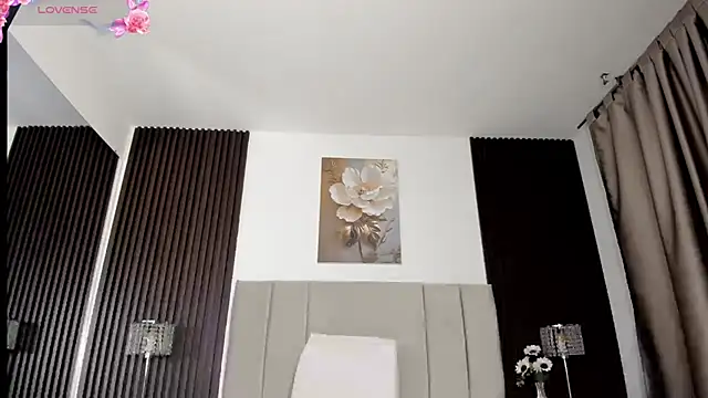  MiLa Dyva online show from April 17, 2026, 4:10 pm