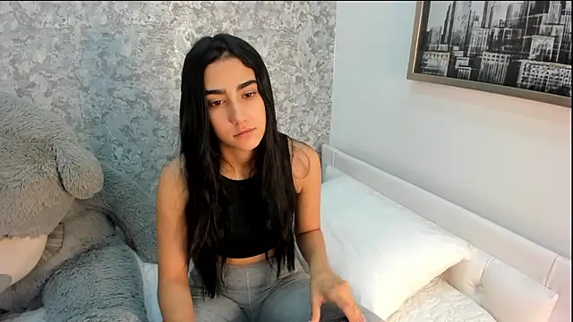 Anika H online show from March 25, 2026, 12:15 pm