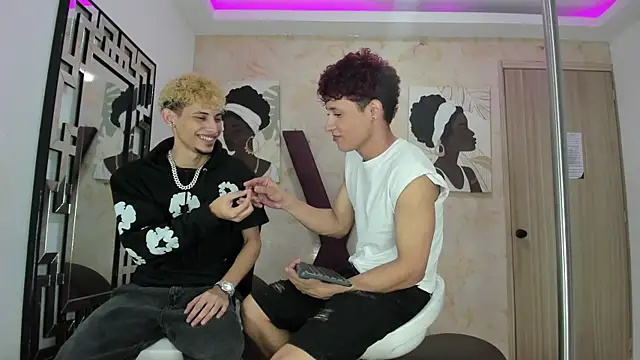 YOUNG BOYS HELL online show from July 9, 2026, 1:28 am
