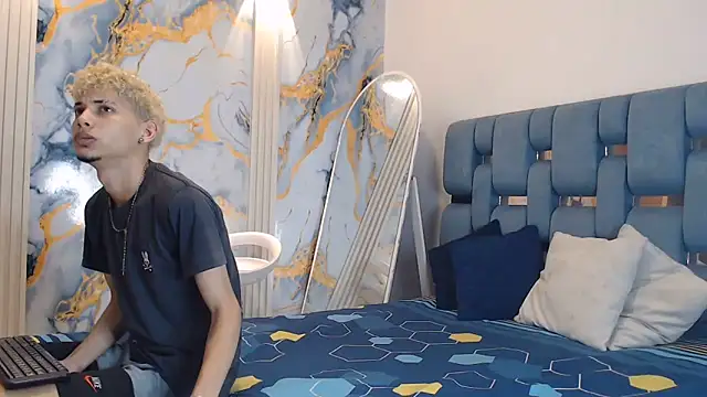 YOUNG BOYS HELL online show from May 24, 2026, 1:16 am