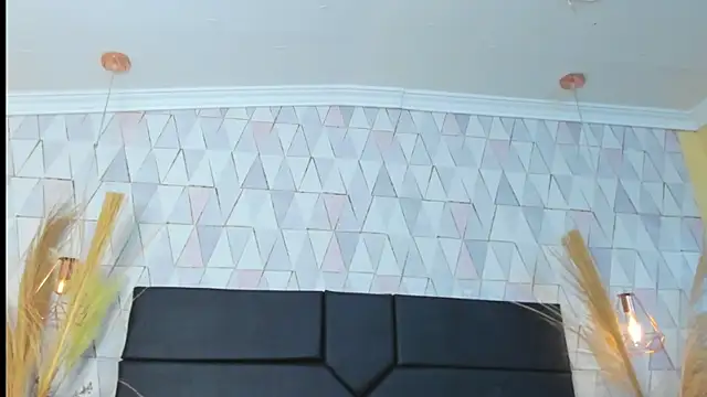 Snapshot of AronGarcia chatting on February 27, 2026, 11:15 pm AronGarcia online show from February 27, 2026, 11:15 pm