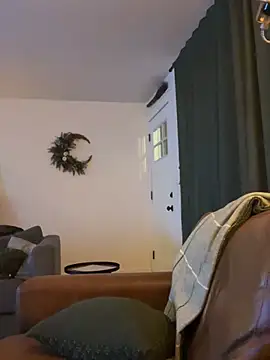 Snapshot of plushietoy chatting on February 23, 2026, 3:41 am plushietoy online show from February 23, 2026, 3:41 am