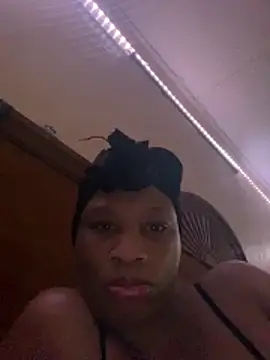 Blasiandoll2222 online show from February 14, 2026, 3:56 pm