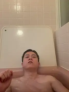 Snapshot of taiki2026 chatting on March 4, 2026, 9:28 am taiki2026 online show from March 4, 2026, 9:28 am