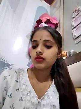 samayra1144 online show from April 13, 2026, 11:25 am