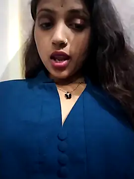 Snapshot of samayra1144 chatting on February 23, 2026, 6:30 pm samayra1144 online show from February 23, 2026, 6:30 pm