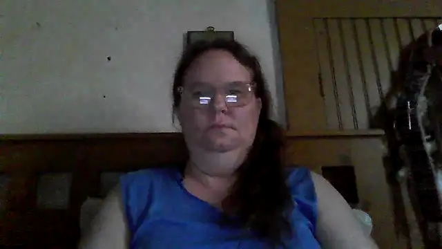 Snapshot of naughty_queen1 chatting on May 11, 2026, 10:38 am naughty queen1 online show from May 11, 2026, 10:38 am