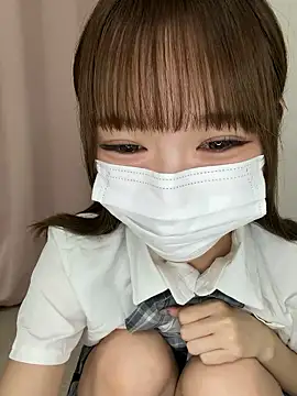 Snapshot of jp-Hinachan chatting on July 9, 2026, 1:32 pm jp-Hinachan online show from July 9, 2026, 1:32 pm