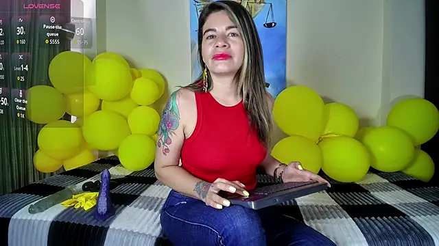 oriana thomson01 online show from May 21, 2026, 7:00 pm