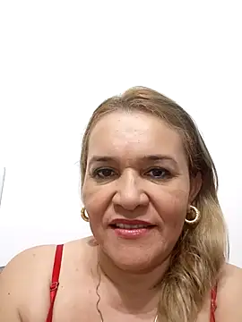 charlotte milf30 online show from March 1, 2026, 11:38 pm