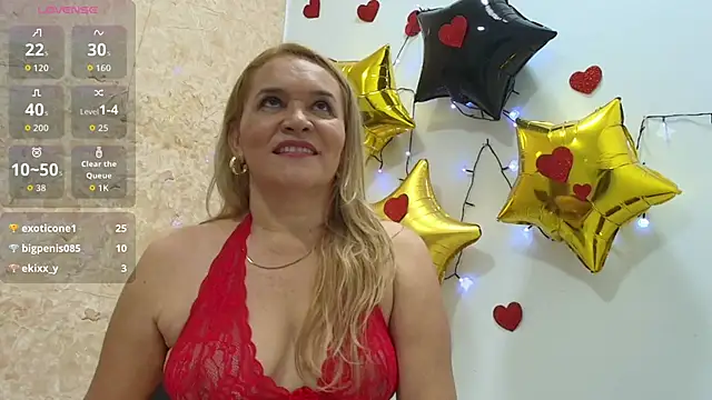 charlotte milf30 online show from February 17, 2026, 7:55 pm