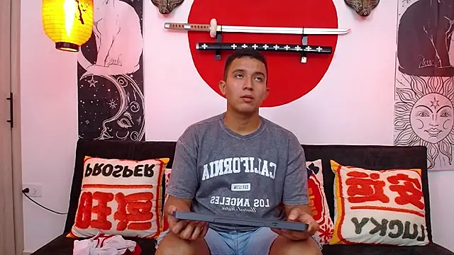 Snapshot of PrideFireFusion chatting on March 1, 2026, 2:11 am PrideFireFusion online show from March 1, 2026, 2:11 am