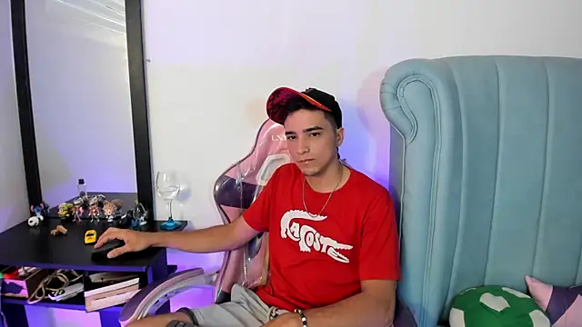 bad boy cum  online show from March 6, 2026, 6:19 am