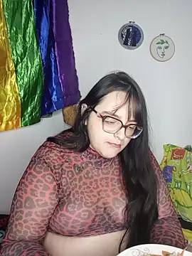 daphneev online show from June 11, 2026, 3:14 am