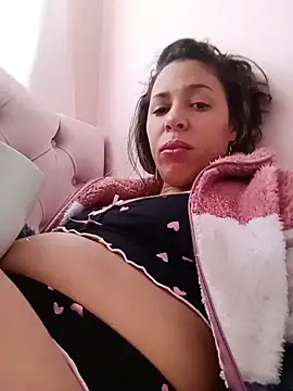 kiki milu online show from May 21, 2026, 1:08 pm