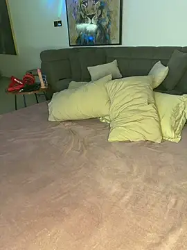 Snapshot of rafapradodxb chatting on February 17, 2026, 9:23 pm rafapradodxb online show from February 17, 2026, 9:23 pm