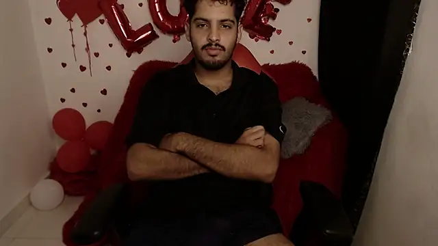 mister fox723 online show from February 18, 2026, 5:16 am